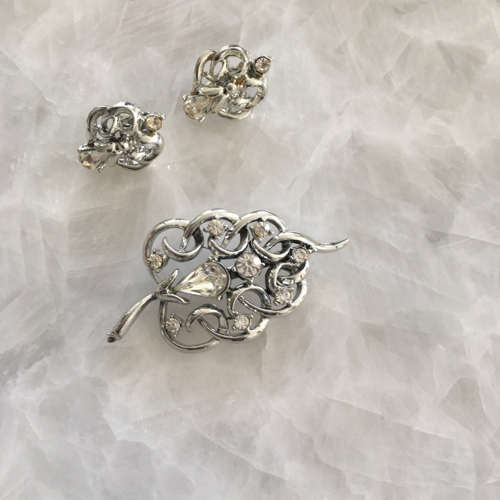 Vintage Rhinestone Clip Earrings and Brooch set